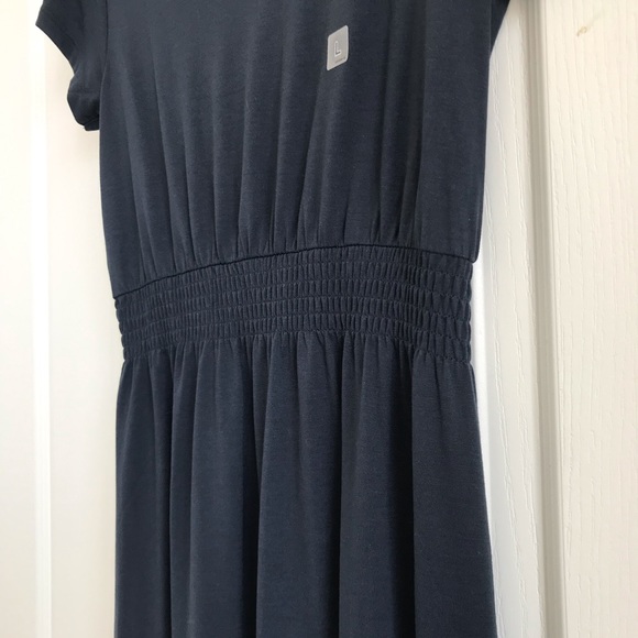 NWT Uniqlo lightweight A line dress size L - Picture 3 of 4